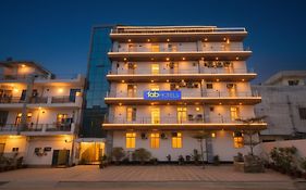 Fabhotel The Grand Heritage